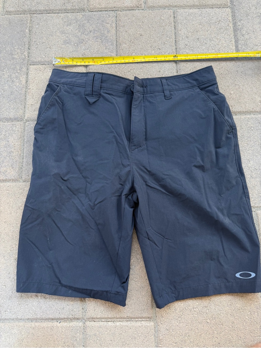 Oakley Golf Shorts Men’s Size 31 Black Stretch Nylon Sunglasses brand